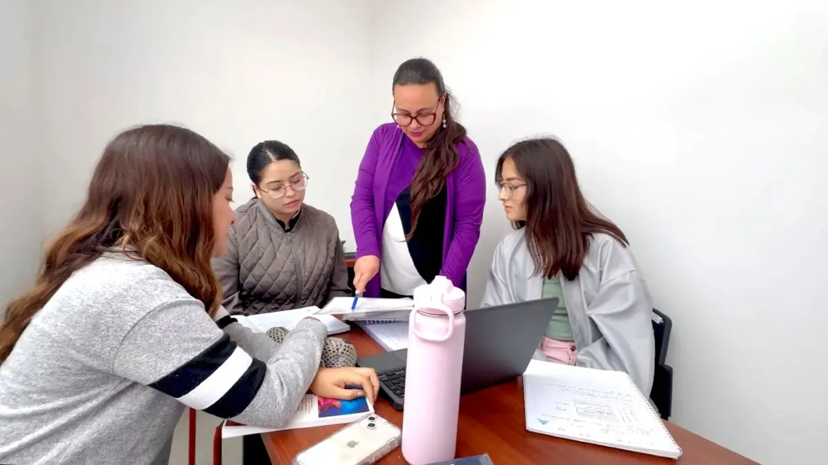 Convocatoria para las becas de la UNITI en Aguascalientes. Foto: Cortesía