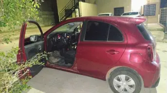 Guardia Nacional asegura vehículo con armas y ponchallantas en el fraccionamiento Albaterra de Culiacán