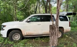 Ejército Mexicano desactiva explosivos y asegura vehículo blindado y pistola antidron en San Ignacio, Sinaloa