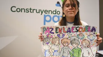 Kristel Rose es una niña que dibuja un mundo en paz