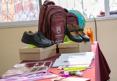 Entregarán a padres de familia el apoyo de uniformes escolares en Zacatecas; cuándo