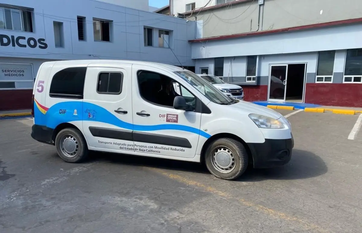 Los detalles del Taxi DIF de Ensenada en 2025. Foto: Cortesía