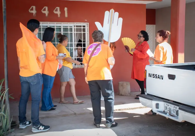 Culiacán se suma al Día Naranja con brigada en la colonia Constitución CROC. Foto: Ayuntamiento de Culiacán 