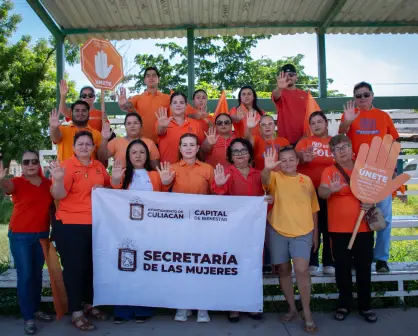 Colonia Constitución CROC en Culiacán se pinta de naranja por la igualdad