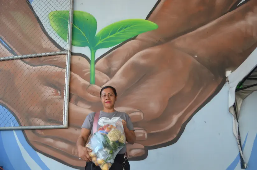 Un mural que siembra esperanza y fortalece la solidaridad en Culiacán. Foto: Juan Madrigal