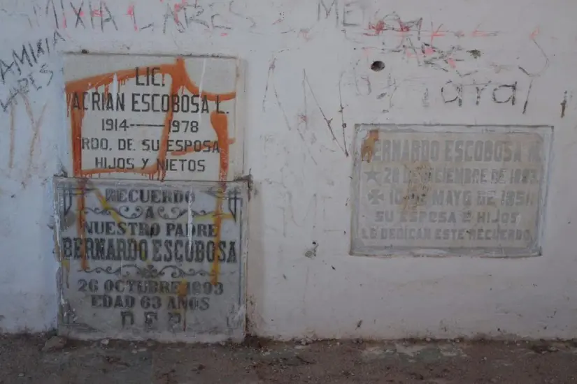 Capilla del Diablo en San Ignacio, donde descansan los restos de Bernardo Escobosa. Capilla del Diablo en San Ignacio, donde descansan los restos de Bernardo Escobosa y otros familiares.