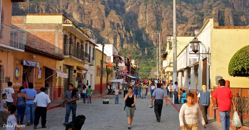 Descubre el mejor día para visitar el Pueblo Mágico de Tepoztlán. Foto: Cortesía.
