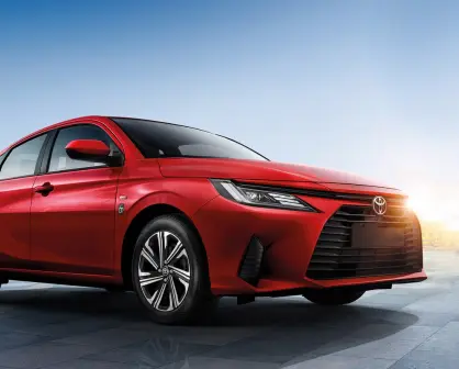 Así será el sedán híbrido más barato de Toyota en México