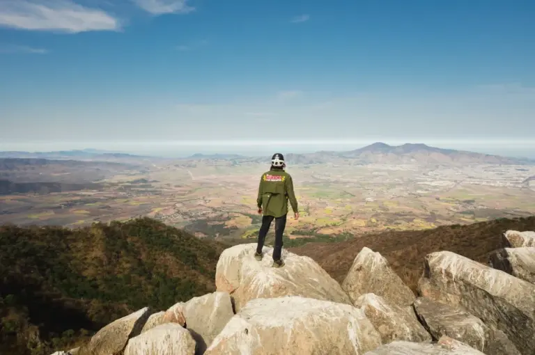 Disfruta de las vistas de Nayarit desde la cima del volcán Sangangüey. Foto: visitnayarit.travel Disfruta de las vistas de Nayarit desde la cima del volcán Sangangüey. Foto: visitnayarit.travel.
