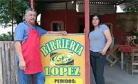 Manuel López, de ladrillero a experto en birria en Loma de Rodriguera, Culiacán