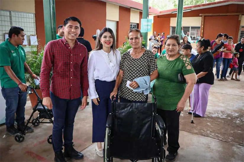 Vecinos de La Campana reciben jornada de servicios. Foto: Cortesía.