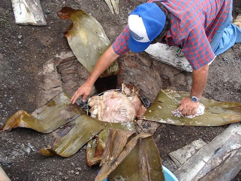 Conoce los detalles acerca de cómo se realiza la Barbacoa de Hoyo. Foto: Cortesía. Conoce los detalles acerca de cómo se realiza la Barbacoa de Hoyo. Foto: Cortesía.