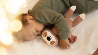 Cómo Ajustar la Configuración de Luz y Sonido para el Sueño del Bebé