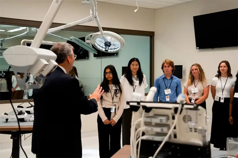 En sus aulas se formarán médicos con una visión revolucionaria de la medicina. Foto: Cortesía
