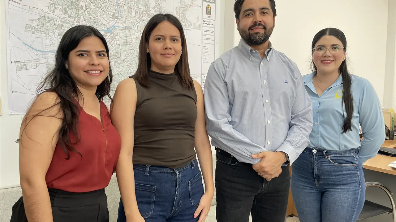 Parte del equipo de la Secretaría de Desarrollo Urbano de Culiacán. Foto: Lino Ceballos.