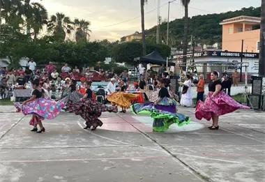 La danza folclórica uniendo corazones y fortaleciendo a la comunidad de Urías en Mazatlán