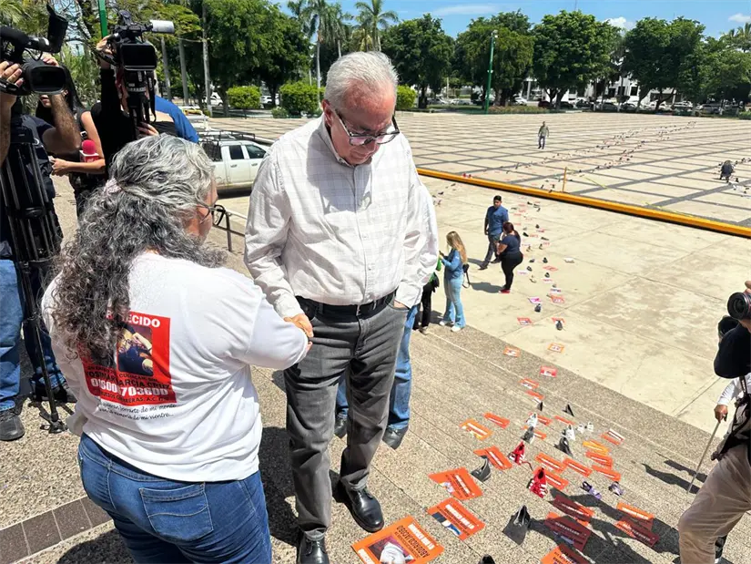 Solidaridad y apoyo señala Rocha Moya a colectivos de búsqueda de personas desaparecidas. Solidaridad y apoyo señala Rocha Moya a colectivos de búsqueda de personas desaparecidas. Foto: Cortesía.