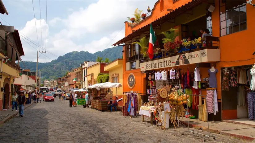 Visita el increíble Pueblo Mágico de Tepoztlán. Foto: Expedia. Visita el increíble Pueblo Mágico de Tepoztlán. Foto: Expedia.