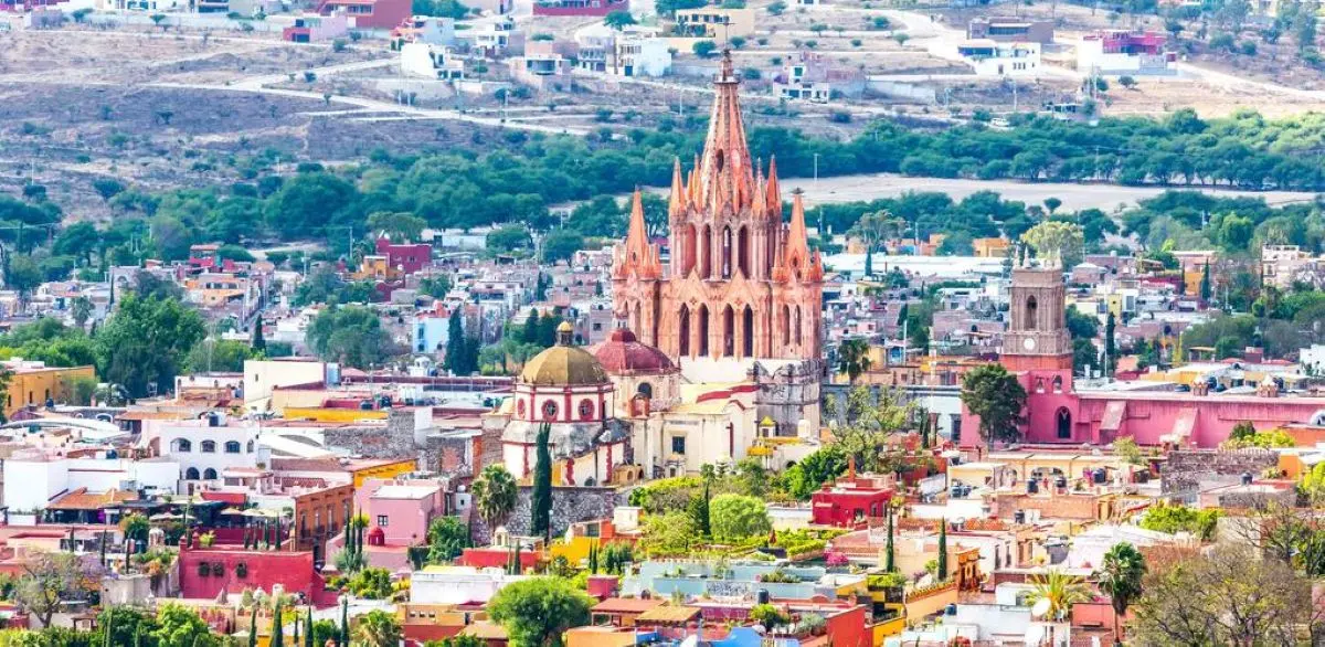 Esplendor de San Miguel de Allende, Guanajuato, el corazón colonial de México. Crédito Kayak