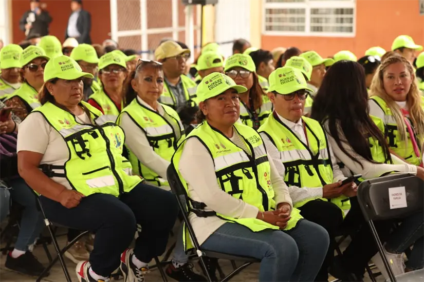 Operativos viales para el desplazamiento seguro de estudiantes en CDMX Operativos viales para el desplazamiento seguro de estudiantes en CDMX. Foto: Cortesía