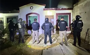 Megacateo en Culiacán: incautan armas, drogas y equipo táctico en Urbivilla del Cedro