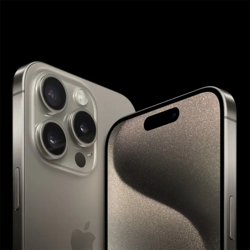 El iPhone 15 Pro Max viene con memoria RAM de 8 GB. Foto: Cortesía