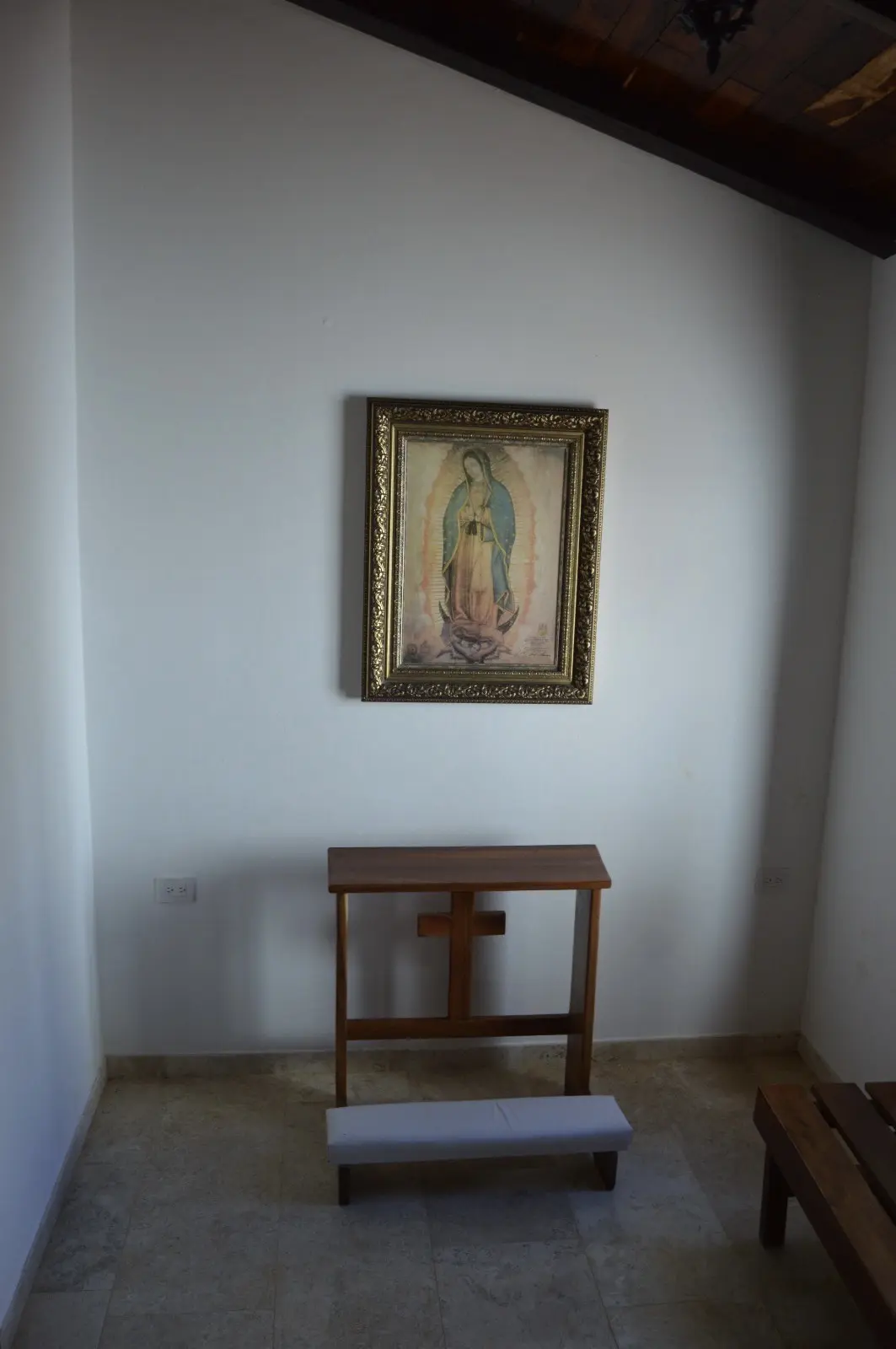 Interior de la parroquia de Santo Domingo de Guzmán en Campanillas, San Ignacio. Interior de la parroquia de Santo Domingo de Guzmán en Campanillas, San Ignacio.