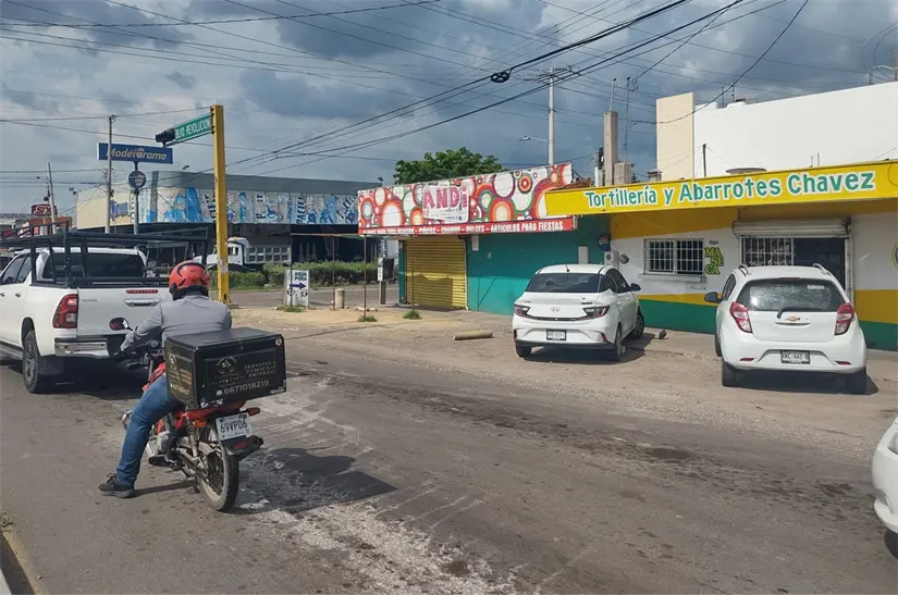 En la colonia Emiliano Zapata, Tortillería y Abarrotes Chávez abre sus puertas diariamente de 6:00 a.m. a 4:00 p.m. En la colonia Emiliano Zapata, Tortillería y Abarrotes Chávez abre sus puertas diariamente de 6:00 a.m. a 4:00 p.m. Foto: Juan Madrigal