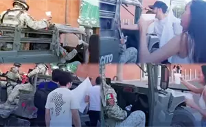 Solidaridad en Culiacán: jóvenes apoyan con agua y café a elementos del Ejército