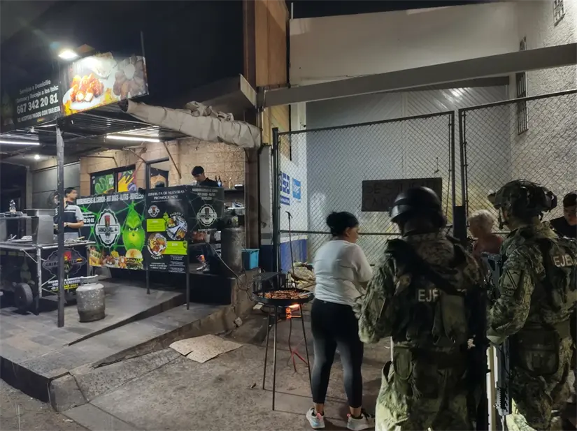En Culiacán, donde la violencia suele opacar los gestos de humanidad, un grupo de ciudadanos demostró que la solidaridad puede marcar la diferencia. En Culiacán, donde la violencia suele opacar los gestos de humanidad, un grupo de ciudadanos demostró que la solidaridad puede marcar la diferencia. Foto: Juan Madrigal