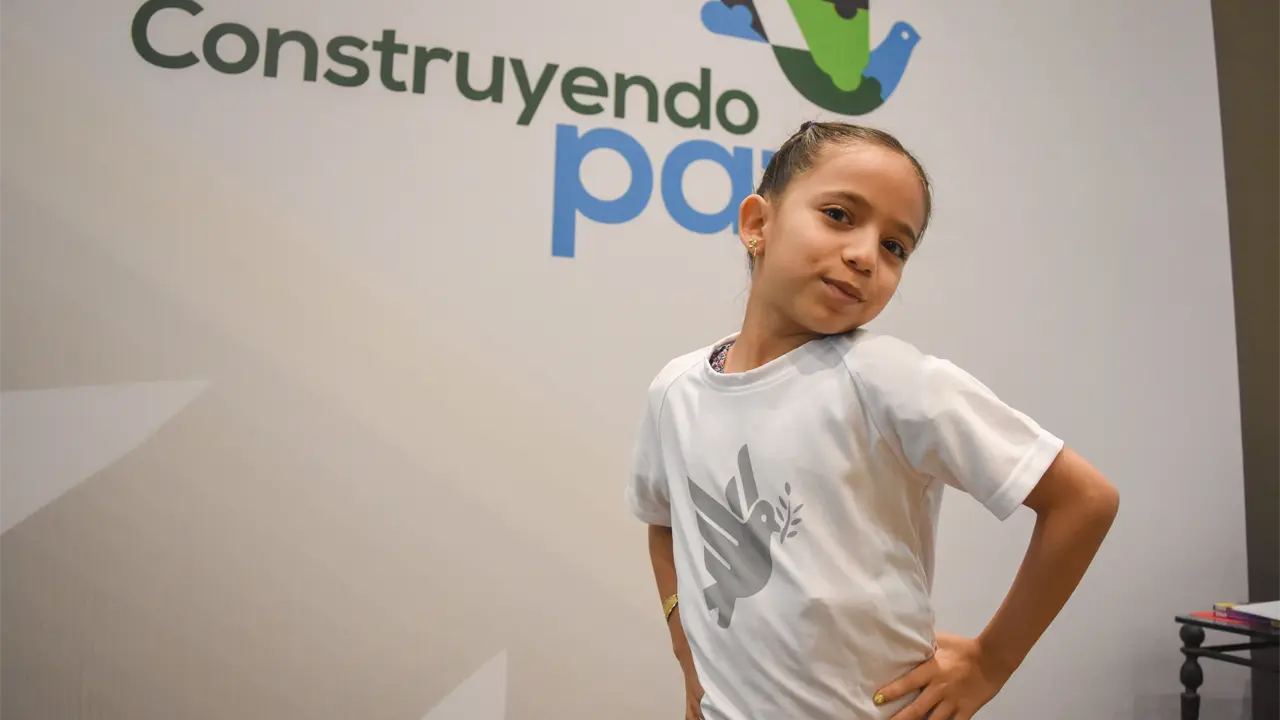 María Valentina, la pequeña narradora que se destacó en un concurso infantil con su historia sobre el ajolote. Fotos: Lino Ceballos.