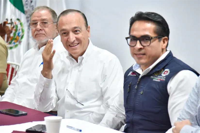 Alcalde de Ahome Antonio Menéndez De Llano Bermúdez durante el Consejo Municipal de Protección Civil Alcalde de Ahome Antonio Menéndez De Llano Bermúdez durante el Consejo Municipal de Protección Civil