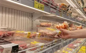 El pollo de Brasil conquista a México y rompe récord en importaciones en 2025