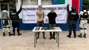 Detienen a dos hombres armados en Culiacán; uno de ellos es menor de edad