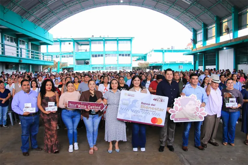 La Beca Rita Cetina busca apoyar a las familias con estudiantes en escuelas públicas.