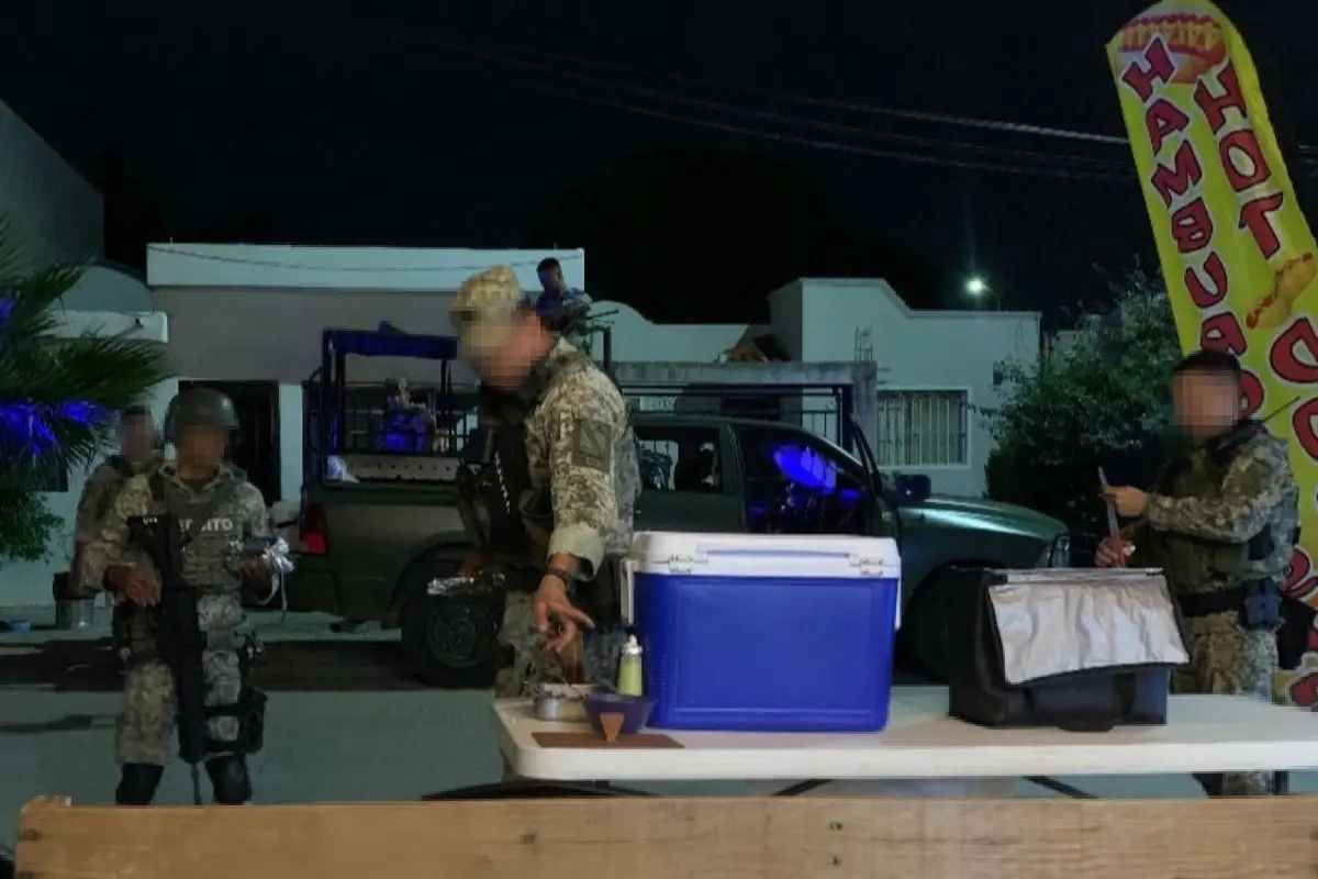 “Somos más los buenos en Culiacán”: Negocio de hotdogs regala cena a militares que patrullan la ciudad