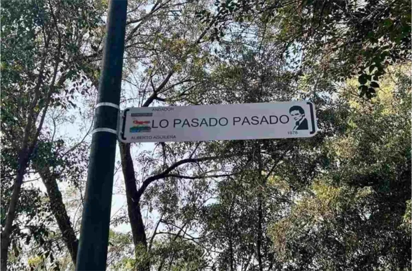 Las calles del parque de la China están nombradas con canciones de José José. Foto: cortesía Las calles del parque de la China están nombradas con canciones de José José. Foto: cortesía.
