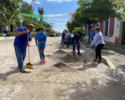 Autoridades y ciudadanos unen esfuerzos para embellecer San Ignacio rumbo al Grito