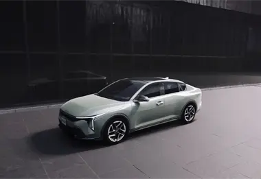 Kia K4 Hatchback 2026 llega a México con tecnología premium y diseño juvenil