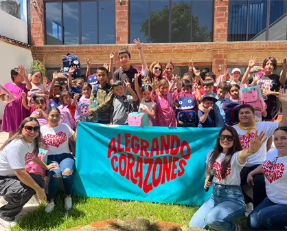 Fundación Alegrando Corazones entrega mochilas escolares en San Ignacio