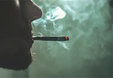 ¡Como se te ocurre probar una droga mortal!