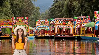 Paseo en trajinera: cuándo es el mejor día para visitar Xochimilco y qué hacer