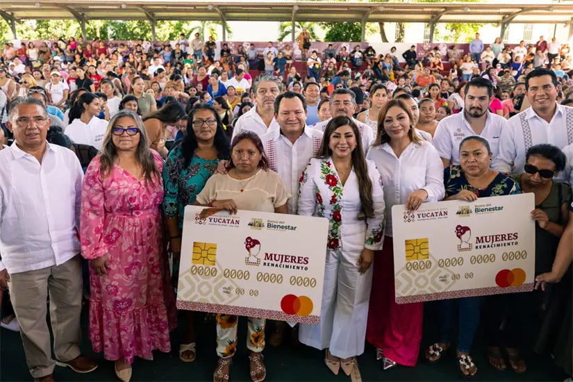 El evento se realizó en la Unidad Deportiva Villapalmira y estuvo encabezado por el gobernador del estado, Joaquín Díaz Mena. Foto: Cortesía.