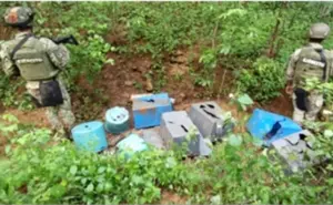Fuerzas armadas desactivan laboratorios clandestinos en Cosalá, Sinaloa