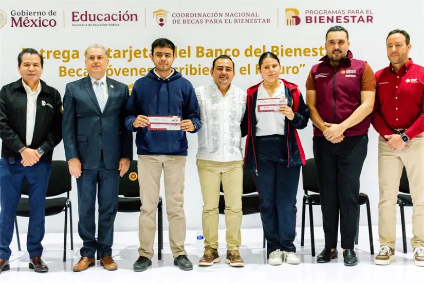 Requisitos para la Beca Jóvenes Escribiendo el Futuro. Foto: Cortesía