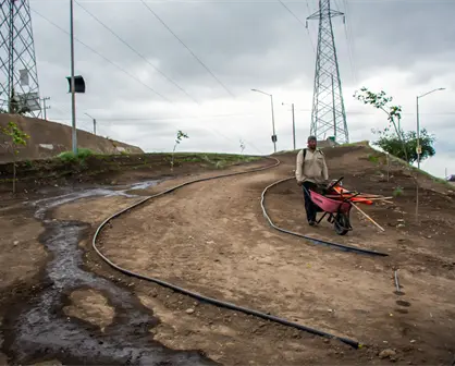 En Culiacán, rehabilitan camellón de la av. Álvaro Obregón Sur