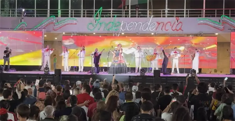 Disfuta la noche mexicana con la presencia de artistas mexicanos. Fotos: Cortesía.