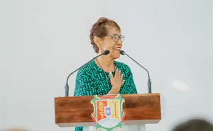 Primera mujer chofer de Nayarit recibe apoyo del programa Apoyo al Volante