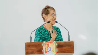 Primera mujer chofer de Nayarit recibe apoyo del programa Apoyo al Volante