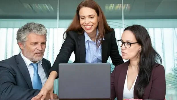 Infórmate acerca de qué tratan los nuevos ajustes laborales. Foto: Cortesía.